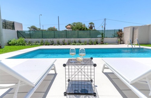 Gatto Corvino Villa | Aloe, Villa in Marina di Ragusa (Sicily) with pool by the sea