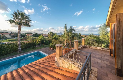 Torre Colonna-sperone House | Amazing home in Altavilla Milicia (PA)