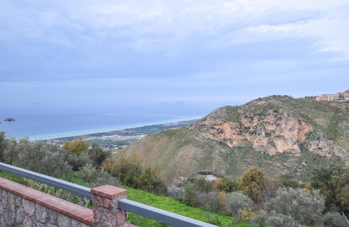 San Marco d'Alunzio House | Amazing home in San Marco D'Alunzio with WiFi