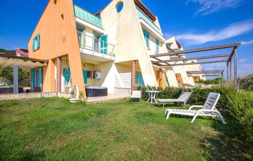 Belmonte Calabro House | Amazing Home In Belmonte Calabro