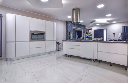 Cibali House | Amazing home in Catania with private swimming pool, can be inside or outside
