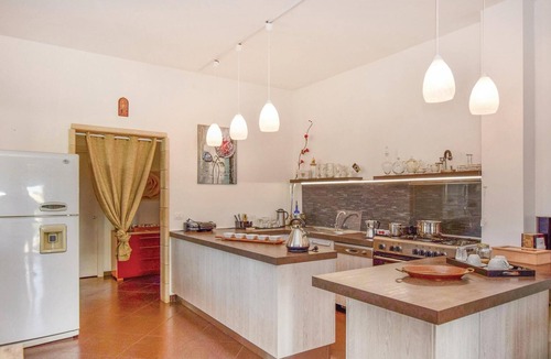 Casa Papa House | Amazing home in Modica with WiFi