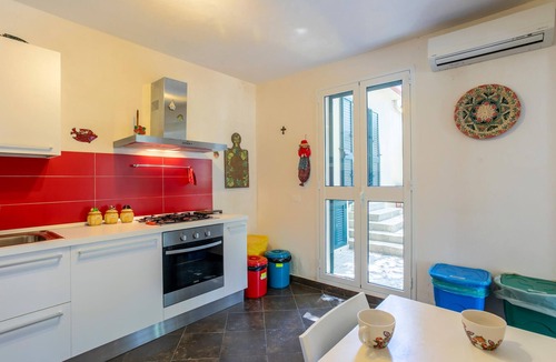 Ragusa House | Amazing home in Ragusa with indoor swimming pool