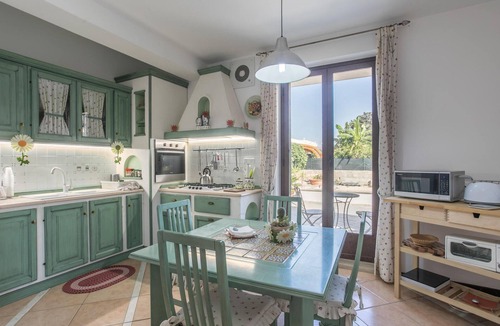 Rosolini House | Amazing home in Rosolini with private swimming pool, can be inside or outside