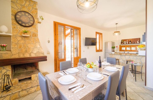 Torre Colonna-sperone House | Amazing home in Altavilla Milicia
