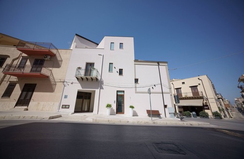 Castellammare del Golfo Apartment | Ambra - Stabile Holiday Home