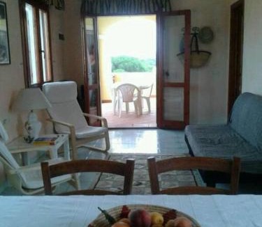 Aglientu House | Ampio trilocale climatizzato in Villaggio con piscina estiva 400m dal mare in Gallura