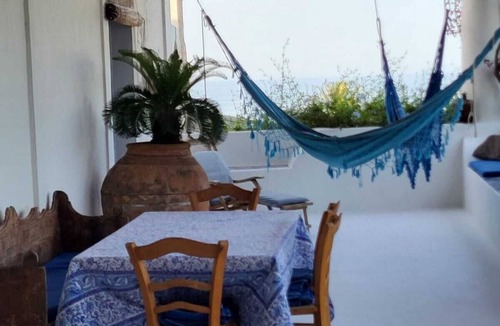 Stromboli House | Ancient Aeolian house with large garden overlooking the sea and volcano