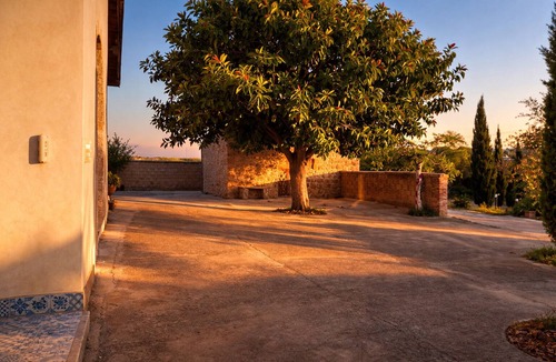 Partinico House | Ancient cottage nestled in the heart of the Sicilian countryside just a few steps from the sea