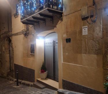 Enna Bed & Breakfast | Antica Dimora Historic Building
