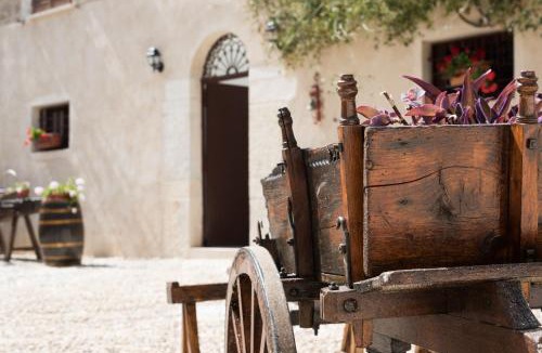 Sant'Andrea Bonagia Villa | Antica Fortezza Villa Fontana