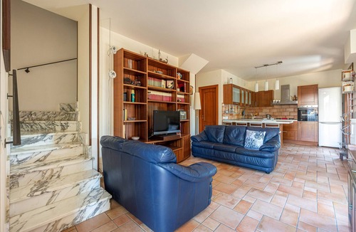Partanna Ski Chalet | Antonio Family House a Mondello by Wonderful Italy
