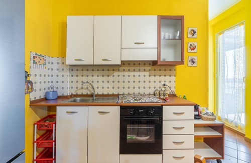 Portopalo di Capo Passero Apartment | Apartment 'Plutone with Sea View Terrace', Wi-Fi and Air Conditioning