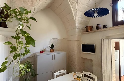 Carpignano Salentino Apartment | Apartment 'Al Vico' with Private Terrace and Air Conditioning