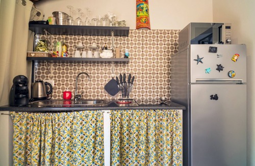 Fiumefreddo di Sicilia Apartment | Apartment 'A Ugghia- Dependance' with Shared Garden & Hot Tub, Air Conditioning