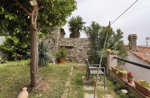 Valeriano Lunense Apartment | Apartment 'Al Castello - Appartamento 1' with Private Terrace