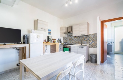 Grottasanta Apartment | Apartment "Al Flamingo" with Terraces & Wi-Fi