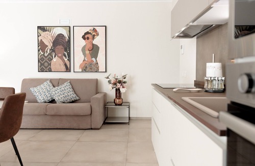 Syracuse Apartment | Apartment 'Artemis' with Sea View, Wi-Fi and Air Conditioning
