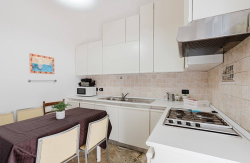 Marsala Apartment | Apartment 'Balcone' with Balcony, Wi-Fi and Air Conditioning