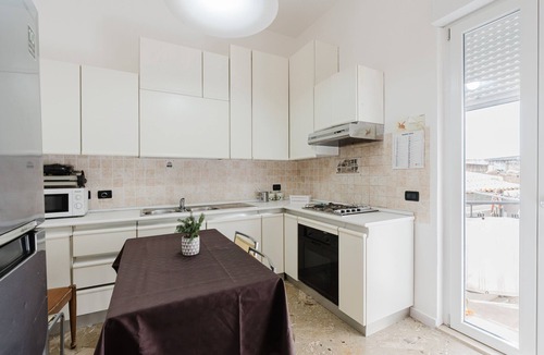 Marsala Apartment | Apartment 'Balcone' with Balcony, Wi-Fi and Air Conditioning