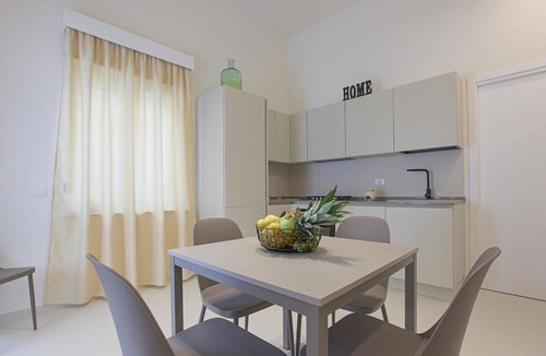 San Leone Apartment | Apartment 'Casa Ancora' with Private Terrace, Wi-Fi and Air Conditioning