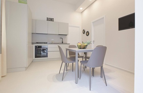 San Leone Apartment | Apartment 'Casa Ancora' with Private Terrace, Wi-Fi and Air Conditioning