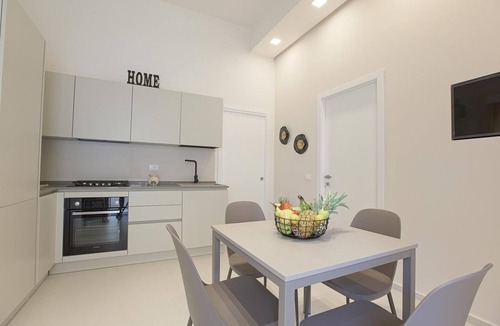 San Leone Apartment | Apartment 'Casa Ancora' with Private Terrace, Wi-Fi and Air Conditioning