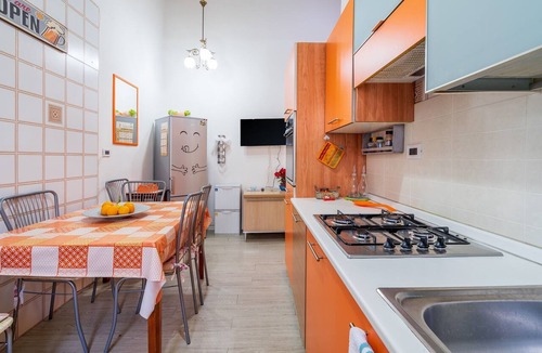Ortigia Apartment | Apartment "Casa di Alice" with Sea View, Balcony and Wi-Fi