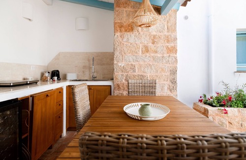 San Pantaleo Apartment | Apartment Casa Le Rocce San Pantaleo with Pool, Terrace & Wi-Fi