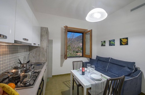 Bomerano Apartment | Apartment 'Casa Loreto Agerola' with Mountain View, Wi-Fi and Air Conditioning