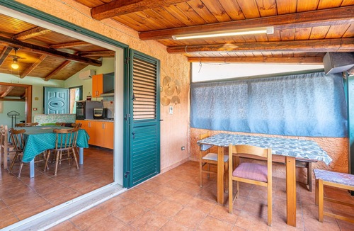 Agnone Bagni Apartment | Apartment 'Casa Pina A Due Passi Dal Mare' with Private Terrace and Air Conditioning