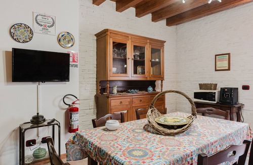 Sciacca Apartment | Apartment 'Casa Vacanze 4 Pileri - Marchese' with Mountain View, Shared Pool and Wi-Fi