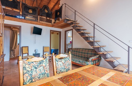 Carlentini Apartment | Apartment "Casale Ciricò - Casa del Nonno" with Shared Pool, Shared Terrace & Wi-Fi