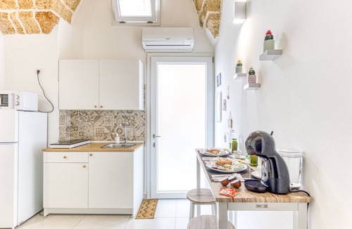 Presicce House | Apartment 'Con Vasca Idromassaggio' with Air Conditioning