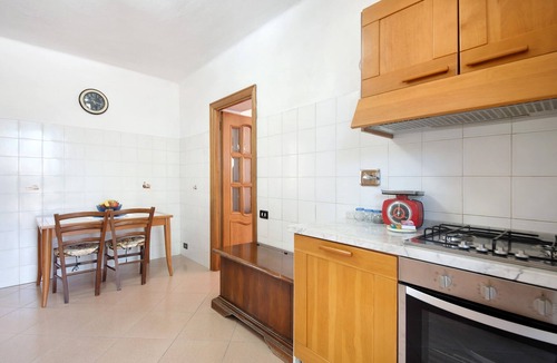 Brugnato Apartment | Apartment 'Da Dri´' with Private Terrace, Private Garden and Balcony