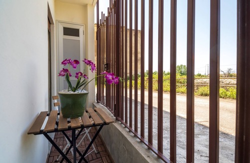 Chianchitta-Pallio Apartment | Apartment "Dharma" with Mountain View, Terrace & Wi-Fi