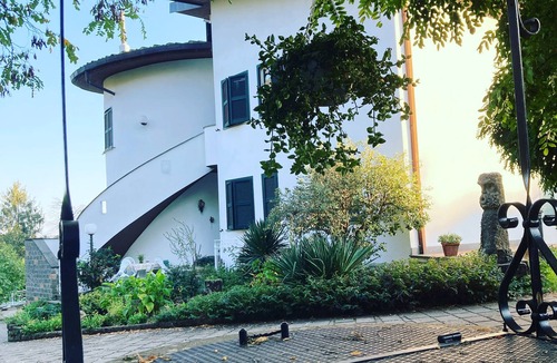 Soriano nel Cimino Apartment | Apartment Enjoy tourist lease a stone's throw from the town center