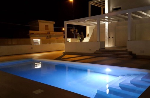 Torre Suda Apartment | Apartment "Elite Luxury Residence 1" with Sea View, Pool & Terrace