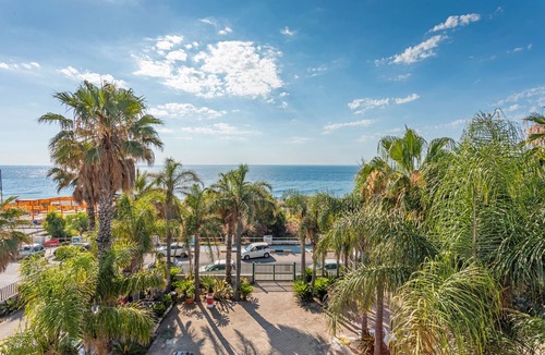 Fondachello Apartment | Apartment 'I Ciottoli Dello Ionio - Apt 18' with Sea View, Shared Terrace and Balcony