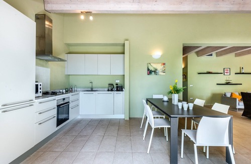 Trequanda Villa | Apartment In A Hotel "Villa Salvia" with Shared Pool, Private Terrace & Wi-Fi