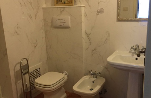 Sapri House | Apartment in a period villa, just a few steps from the sea