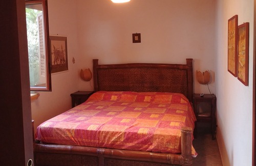 Realmonte Villa | Apartment in a semi-detached house with swimming pool (SOLE)