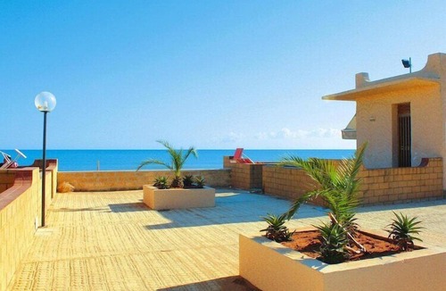 Triscina Apartment | Apartment in Triscina by the Sea with Pools
