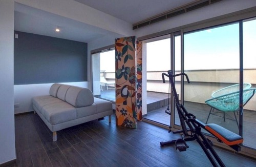 Balestrate Villa | Apartment in Villa with Jacuzzi