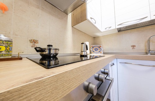 Province of Messina Apartment | Apartment 'Domenico' with Balcony, Wi-Fi and Air Conditioning