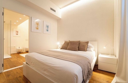San Giovanni la Punta Apartment | Apartment 'Il Moro' with Shared Pool, Wi-Fi and Air Conditioning