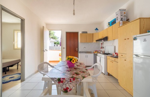 Punta Braccetto Apartment | Apartment "Casa Vacanza a due Passi dal Mare" close to the Beach with Sea View & Terrace