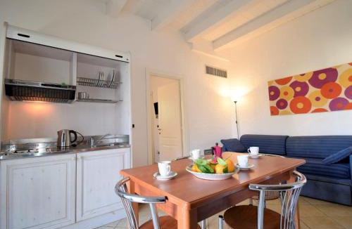 Plemmirio Apartment | Apartment La Rosa-4 by Interhome