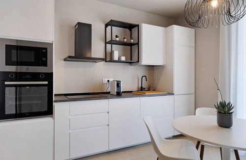 Santa Flavia Apartment | Apartment 'Libeccio' with Balcony, Wi-Fi and Air Conditioning