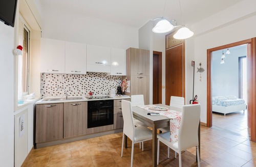Mazara del Vallo Apartment | Apartment 'Mazarassai' with Sea View, Wi-Fi and Air Conditioning